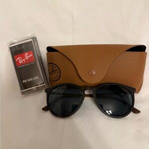 Ray-Ban Black Sunglasses with Brown Case